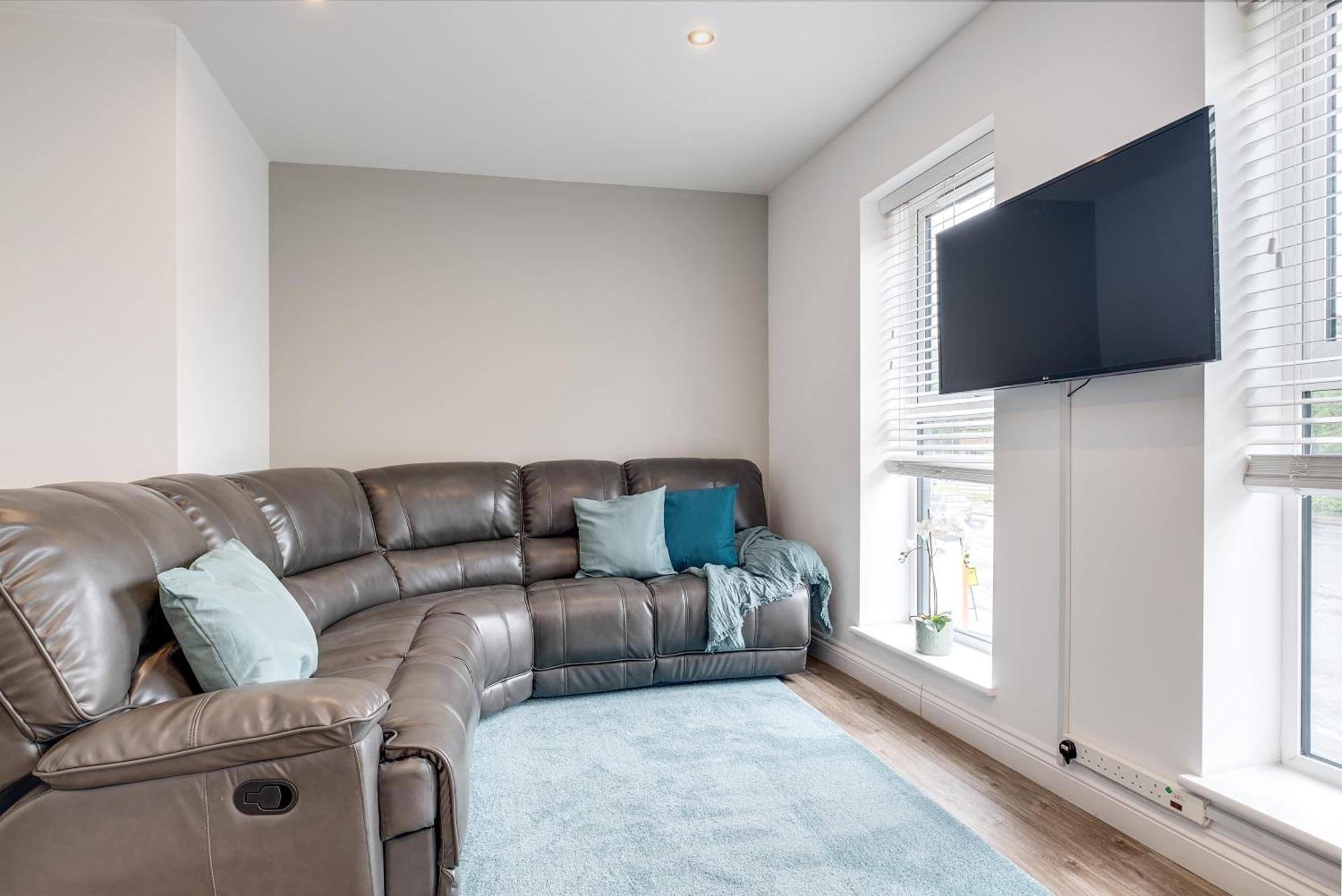 Pluxa Blue Sapphire Luxury Stay Free Parking Free Wifi - Walk Everywhere, Travel, Biz, Leisure Birmingham Exterior foto